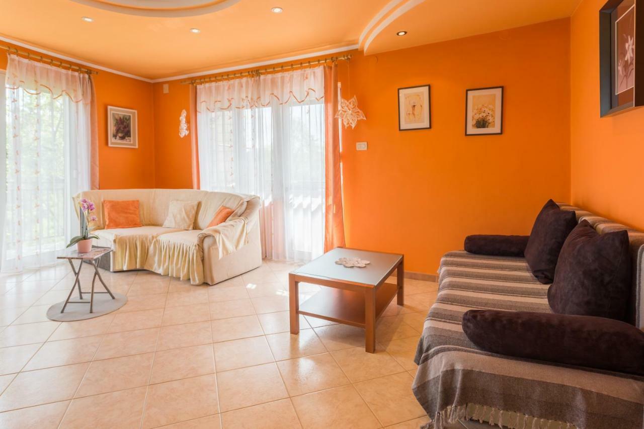 אומאג Apartment Dean מראה חיצוני תמונה
